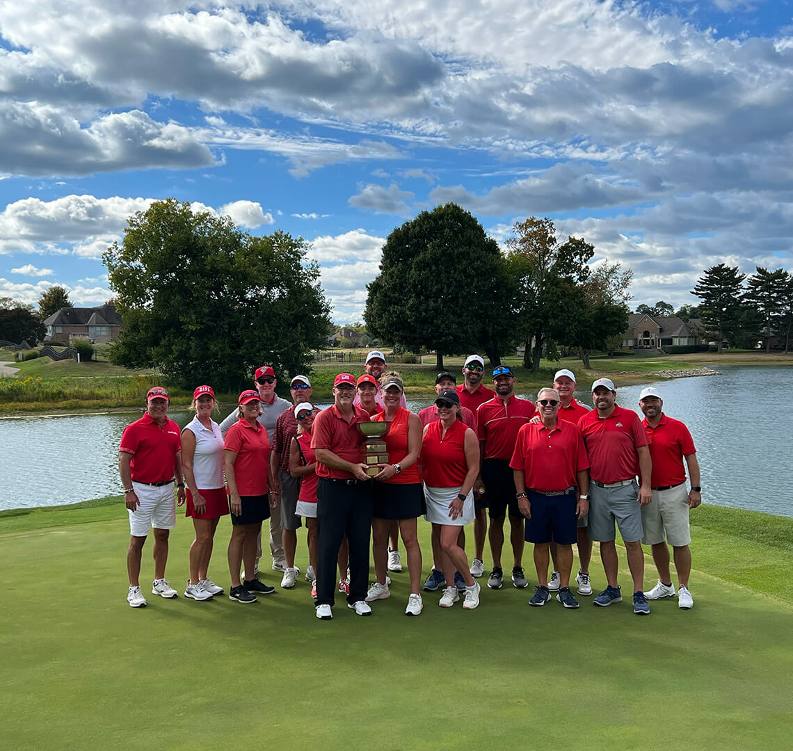 Group picture of golfers